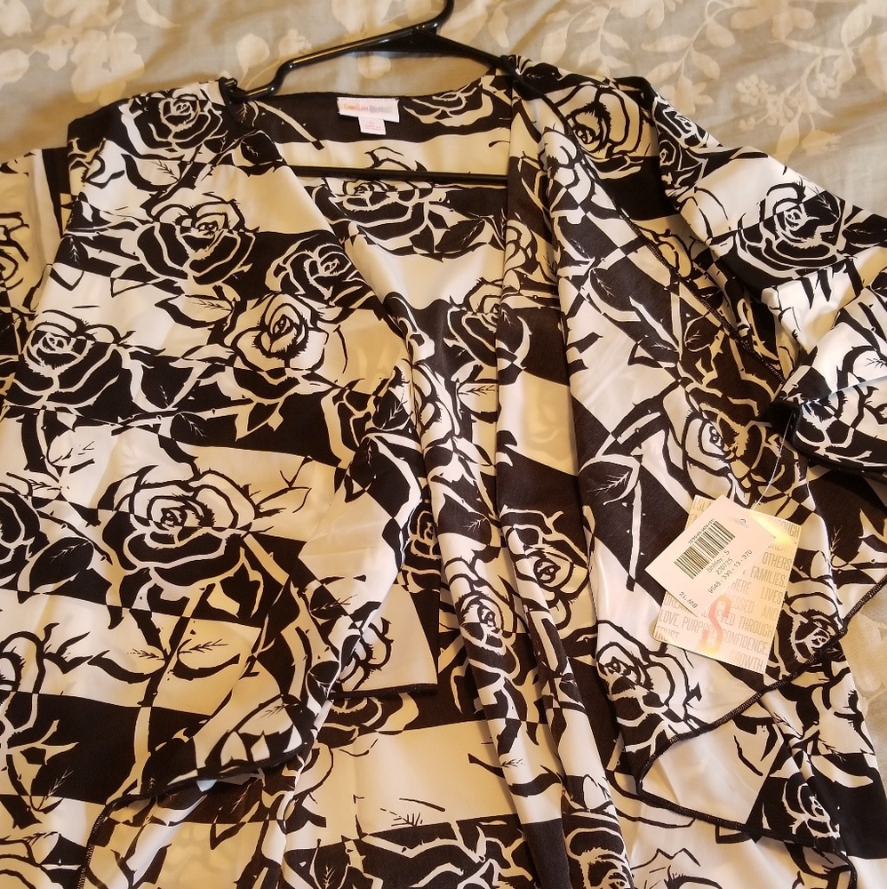 Lularoe unicorn print Shirley